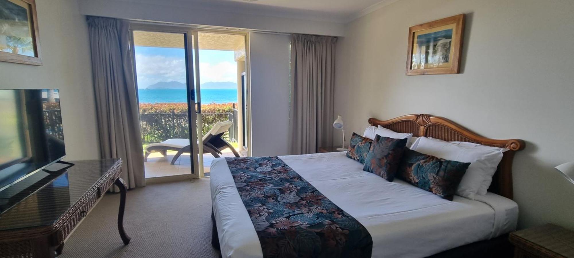 Rose Bay Resort Bowen Exterior photo
