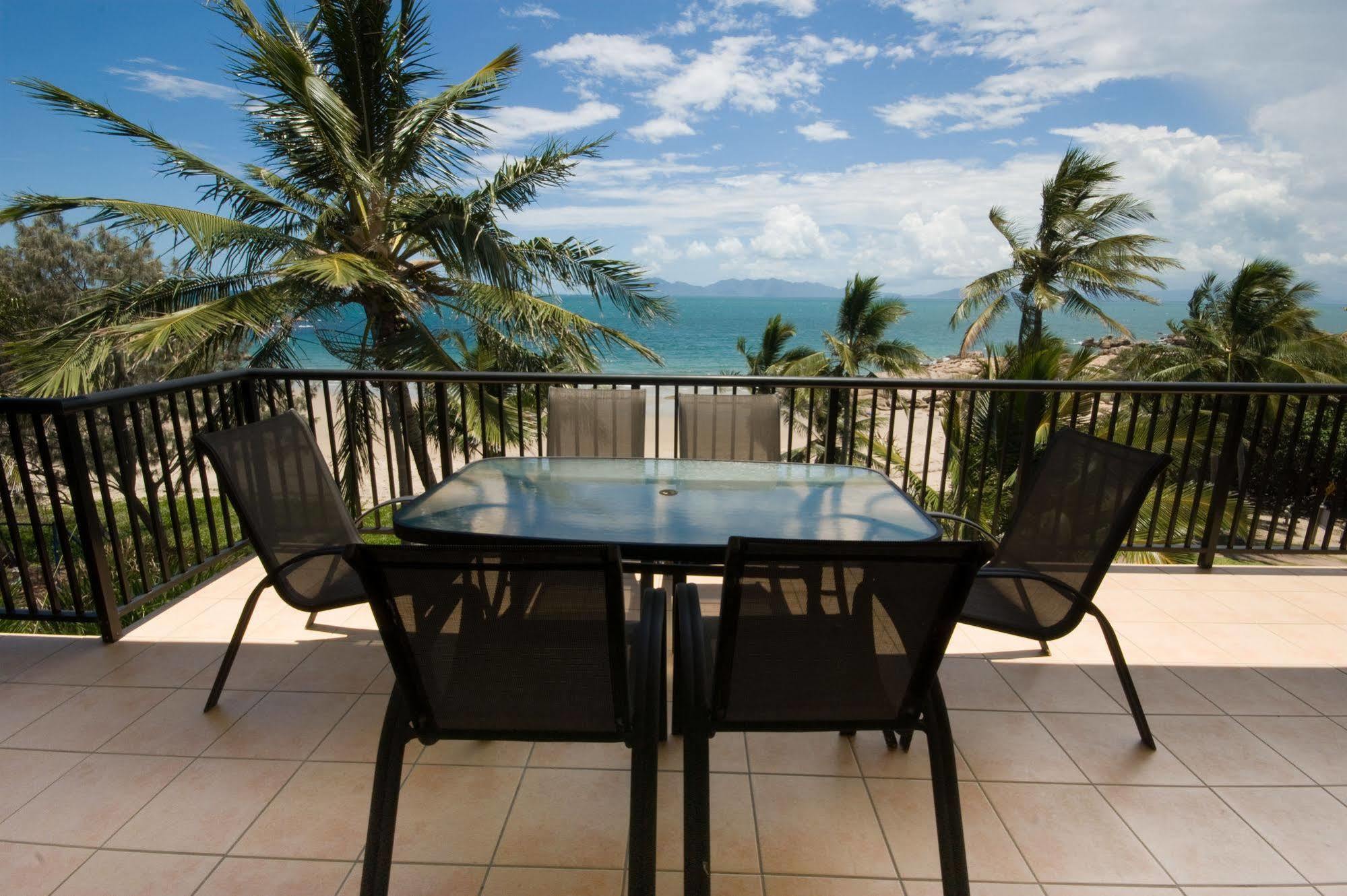 Rose Bay Resort Bowen Exterior photo