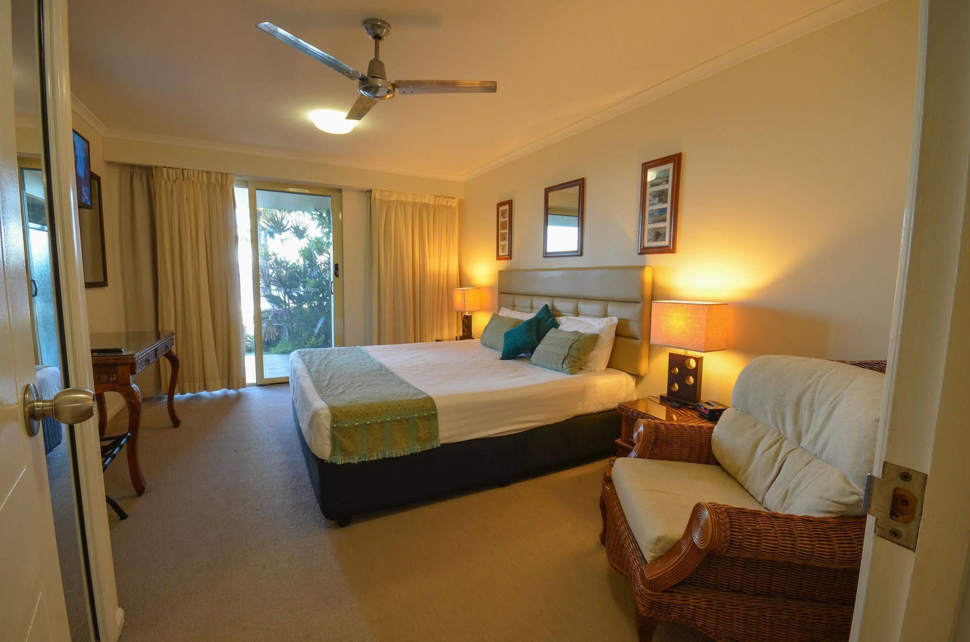 Rose Bay Resort Bowen Exterior photo